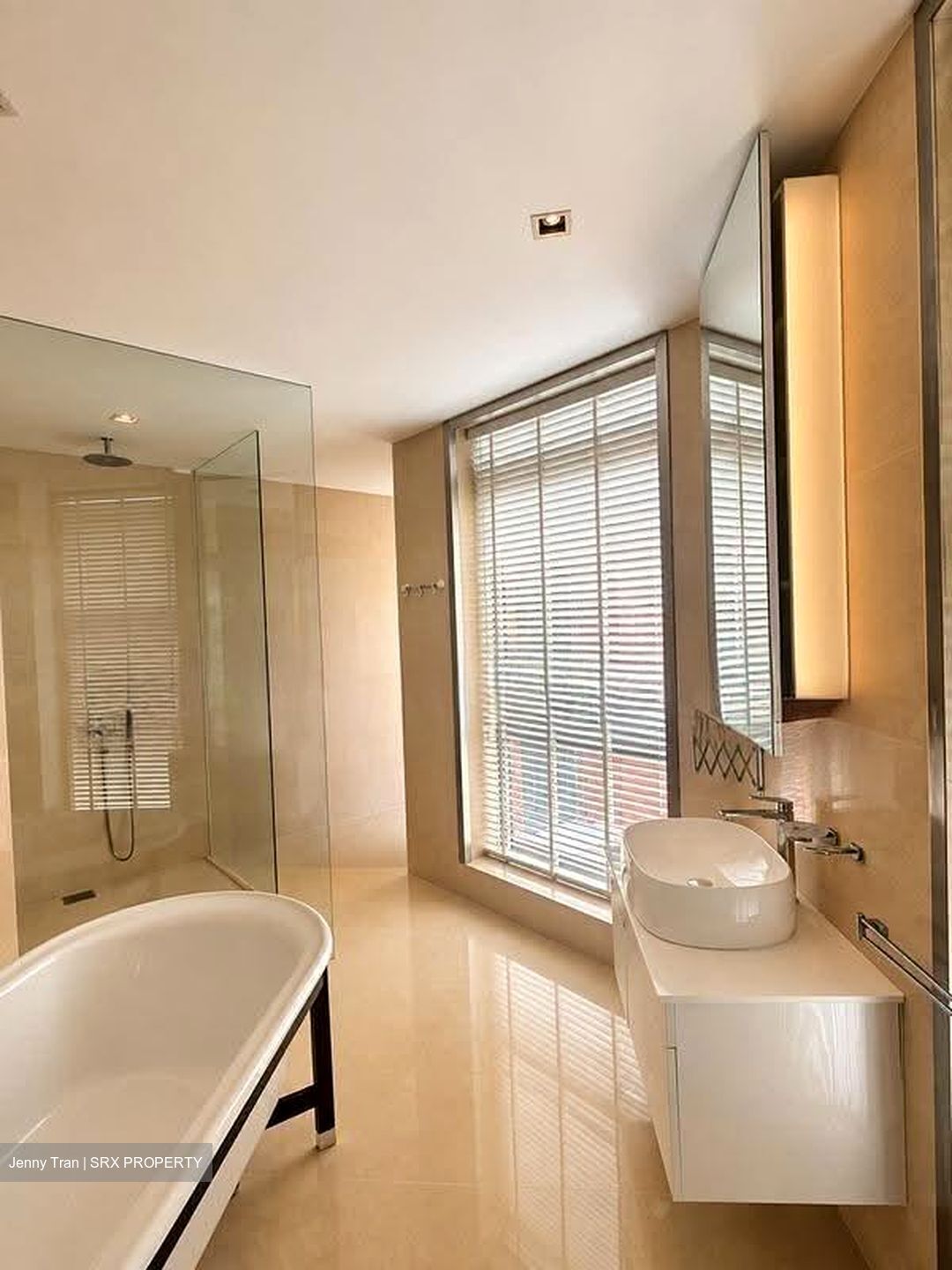Grange Road (D10), Condominium #624310161